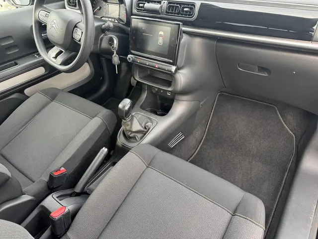 Citroën C3 1.2 PureTech Feel |ORG NL AUTO| 2018 Benzine 3