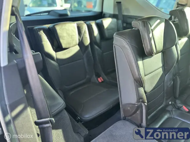 Renault Espace 1.6 TCe Initiale Paris 7p. 2015 Benzine 7