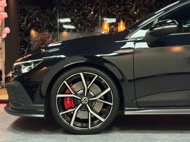 Volkswagen Golf 2.0 TSI GTI|PANO|STOELVER|ACC 2022 Benzine 6