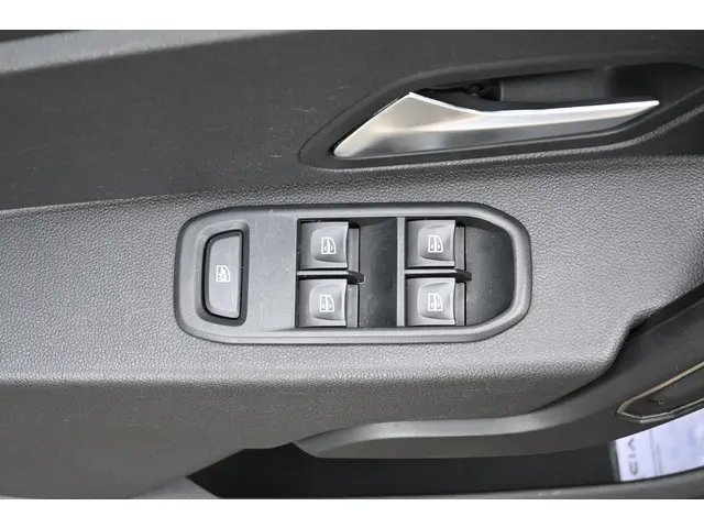 Dacia Duster TCe 130 Comfort 2020 Benzine 22