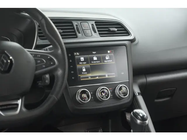 Renault Kadjar TCe 140 Black Edition 2021 Benzine 61