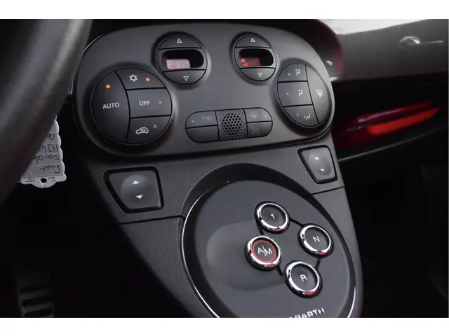 Fiat 500C 1.4 T-Jet Abarth Turismo 2015 Benzine 10