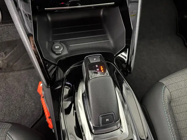 Peugeot 208 1.2 PureTech Allure 2020 Benzine 13