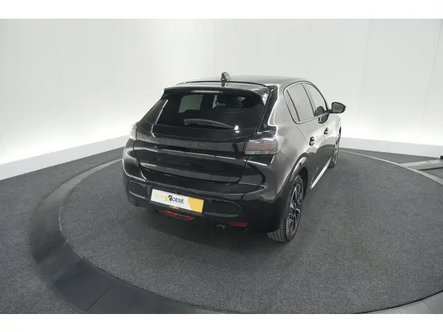 Peugeot 208 PureTech 100 Allure 2024 Benzine 57