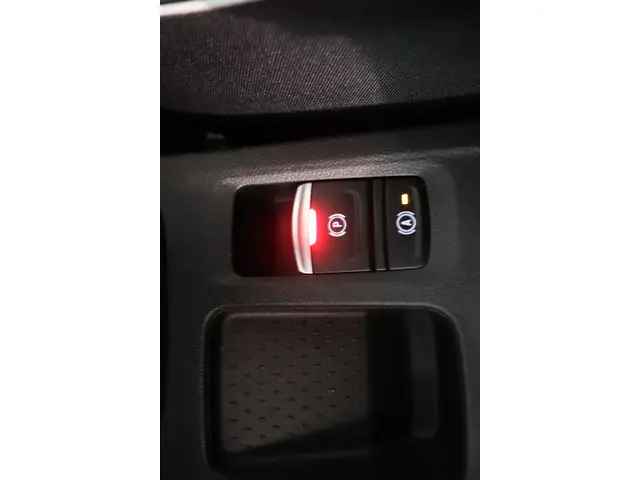 Renault Captur 1.0 TCe 90 techno 2023 Benzine 31