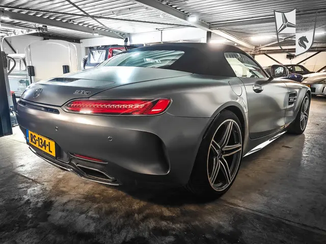 Mercedes-Benz AMG GT Roadster 4.0 C 2017 Benzine 4