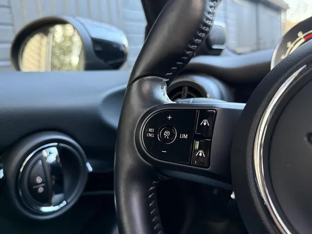 MINI Cooper Mini 1.5 John Cooper Works 2021 Benzine 54