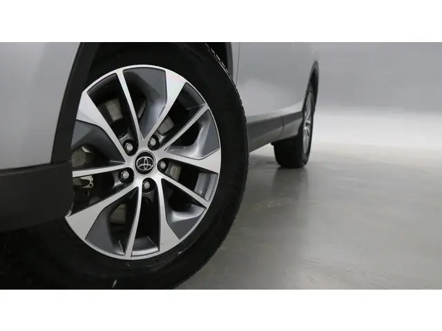 Toyota RAV4 2.5 Hybrid AWD Dynamic 2017 Hybride Benzine 12