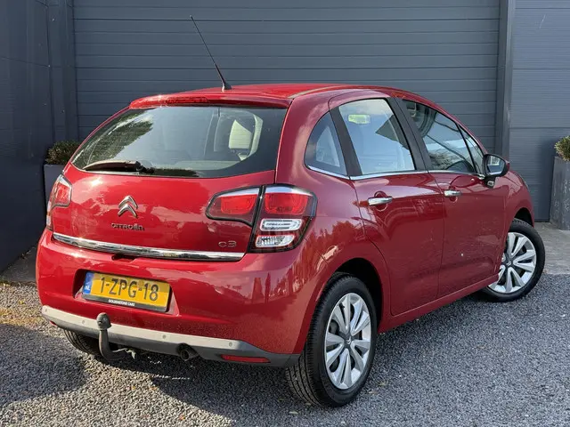 Citroën C3 1.2 PureTech Collection 2015 Benzine 4