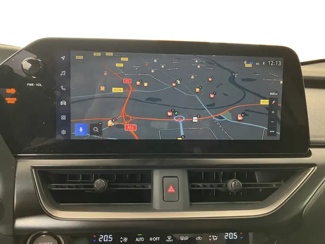 Lexus UX 300h Urban Line 2024 Hybride Benzine 17