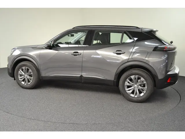 Peugeot 2008 1.2 Puretech 130pk Active 2020 Benzine 4