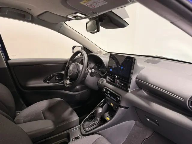 Toyota Yaris 1.5 Hybrid 115 Dynamic 2025 Hybride Benzine 7