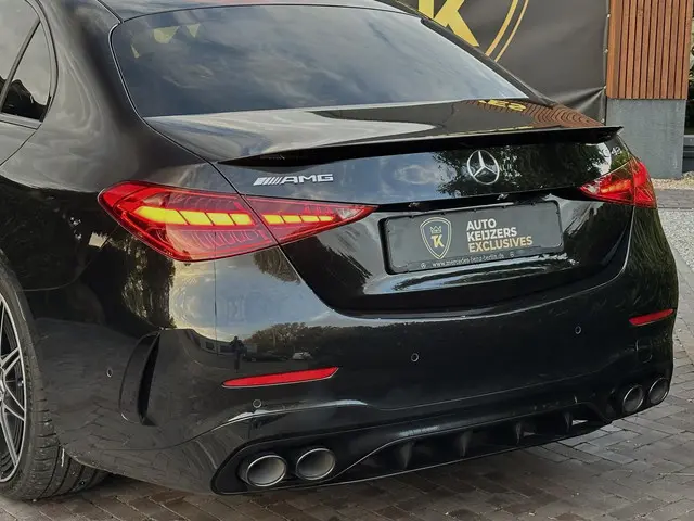 Mercedes-Benz C-Klasse AMG 43 4MATIC 2024 Benzine 14