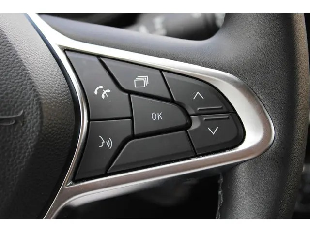 Renault Clio TCe 90 Equilibre 2023 Benzine 20