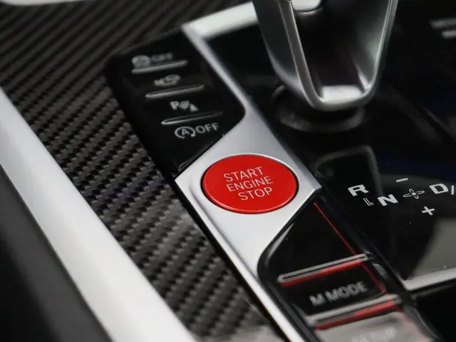 BMW X5 M Competition 2022 Benzine 35