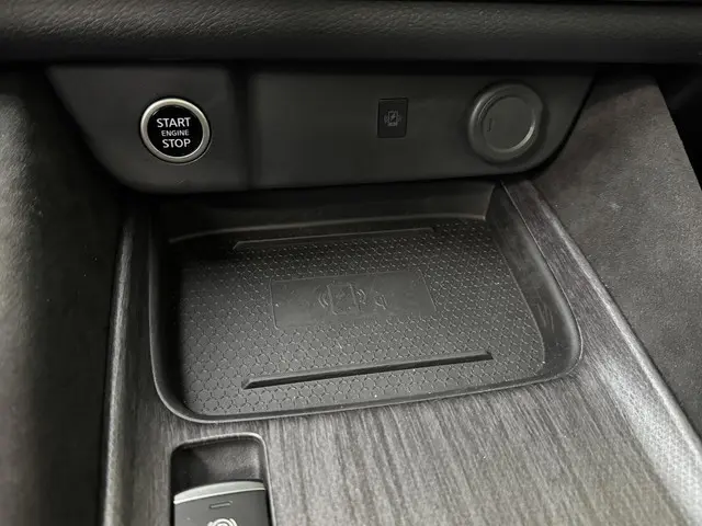 Nissan QASHQAI 1.3 MHEV Xtronic Tekna Plus 2025 Benzine 33