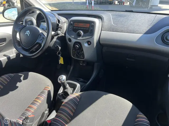 Citroën C1 1.0 e-VTi Shine 2015 Benzine 5