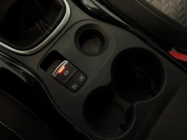 Renault Kadjar 1.3 TCe 140 Limited 2022 Benzine 41