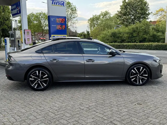 Peugeot 508 1.6 HYBRID GT 2021 Hybride Benzine 8