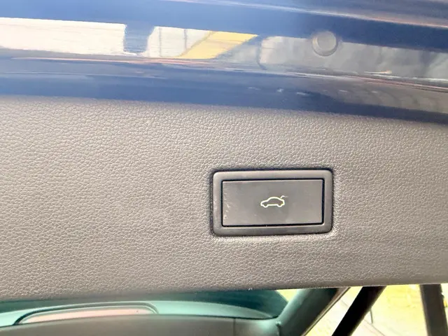 Volkswagen Tiguan 1.5 TSI R-Line Business 2023 Benzine 15