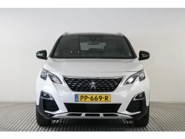 Peugeot 3008 1.2 PureTech GT Line 130 PK. 2017 Benzine 34