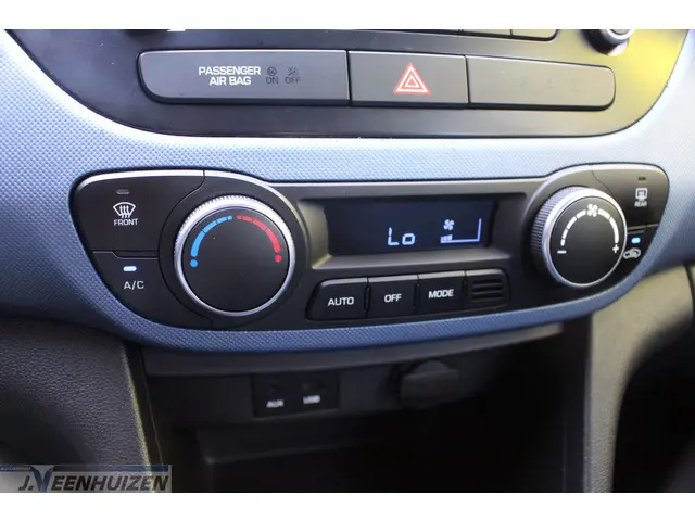 Hyundai i10 1.0i i-Motion Comfort 2016 Benzine 20