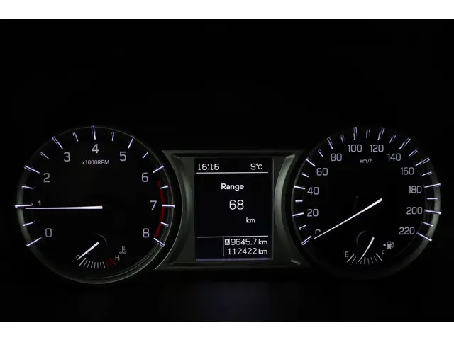 Suzuki Vitara 1.6 High Executive 2015 Benzine 48