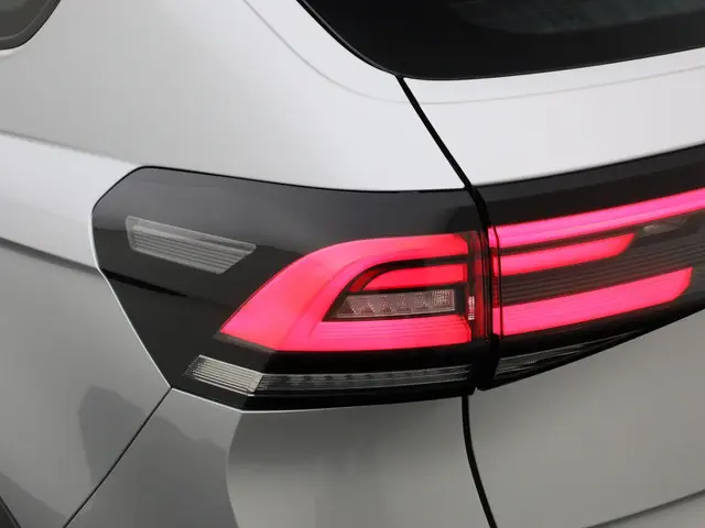 Volkswagen Taigo 1.0TSI/110PK R-Line DSG 2022 Benzine 30