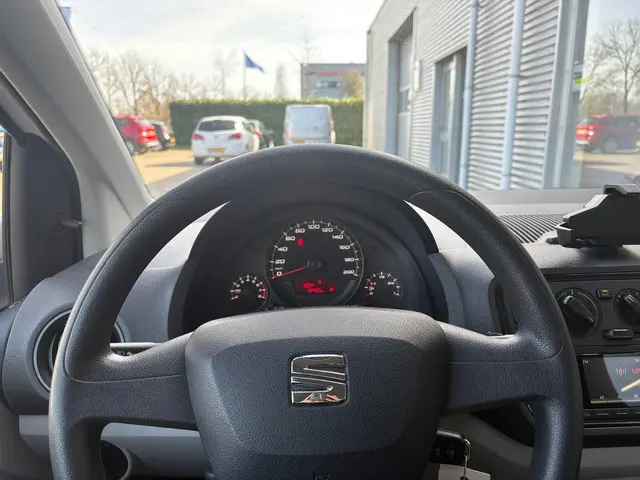 SEAT Mii 1.0 Style 2019 Benzine 7