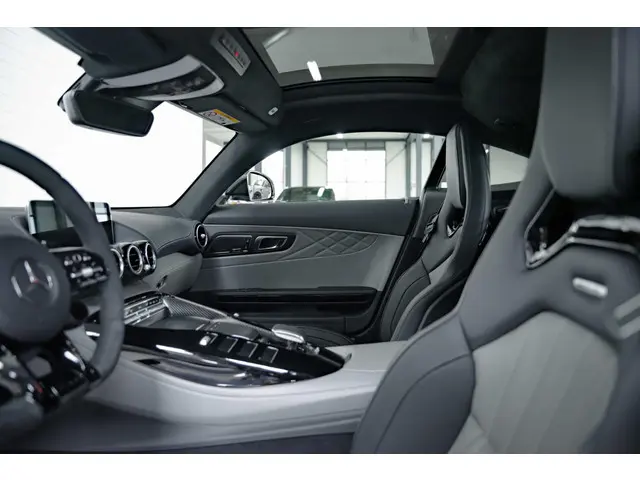 Mercedes-Benz AMG GT 4.0 Premium 2022 Benzine 46