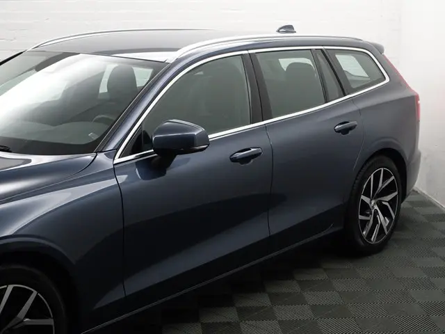 Volvo V60 2.0 T5 Inscription Aut- 2018 Benzine 24