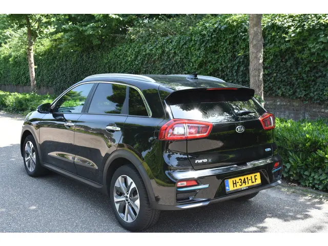 Kia e-Niro ExecutiveLine 64 kWh 2020 Elektrisch 5