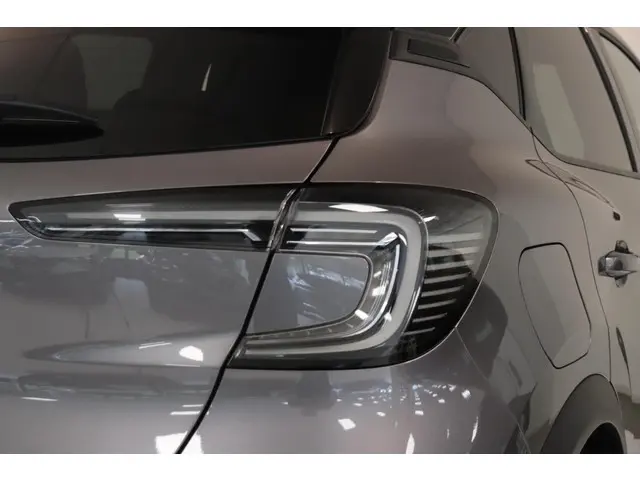 Renault Captur 1.0 TCe 90 techno 2024 Benzine 20