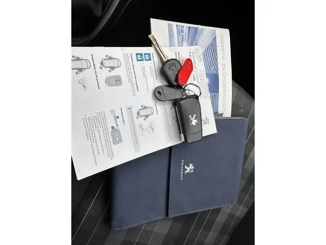 Peugeot 108 1.0 e-VTi Active 2018 Benzine 16