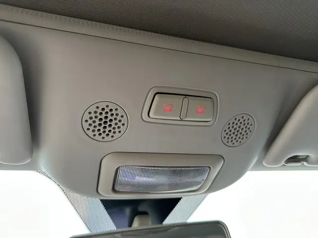 Fiat 500 0.9 TwinAir Cabrio by Gucci 2013 Benzine 15