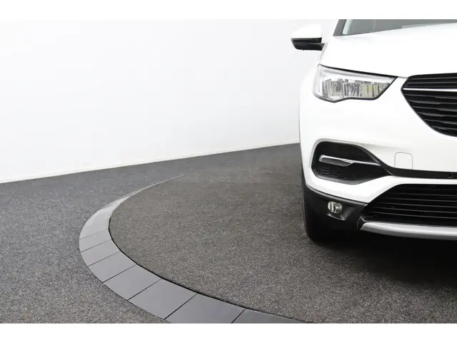 Opel Grandland X 1.2 Turbo Innovation 2020 Benzine 11