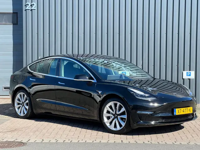 Tesla Model 3 Long Range AWD 75 kWh 2019 Elektrisch 3