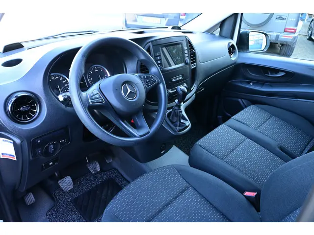 Mercedes-Benz Vito 114 CDI L2 DC 2022 Diesel 4