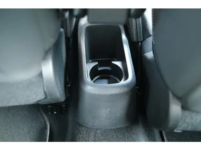 Citroën C4 Cactus PT 82 Business 2015 Benzine 50