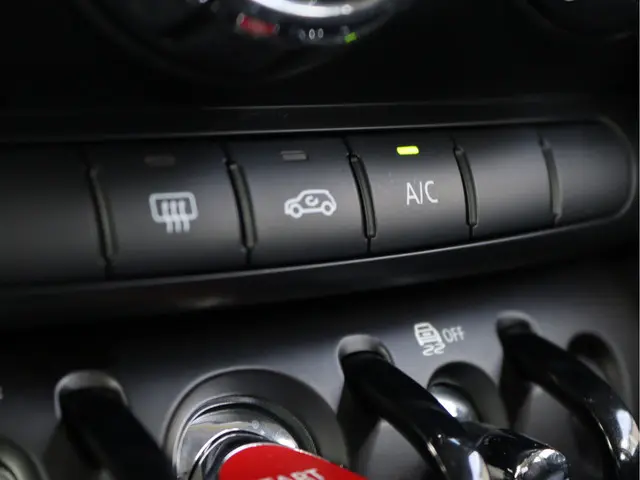MINI Cooper | BOVAG-garantie 2018 Benzine 34