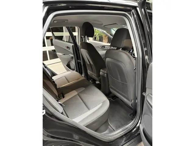 Hyundai Kona 1.6 GDI HEV Fashion 2019 Hybride Benzine 8