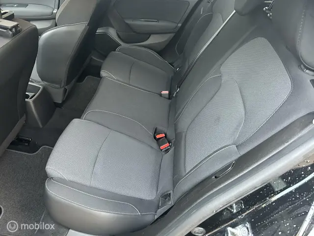 Renault Mégane Estate 1.2 TCe Limited * AIRCO * 2018 Benzine 7