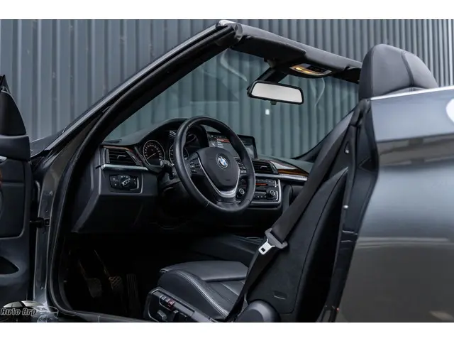 BMW 4 Serie Cabrio 428i 2014 Benzine 29