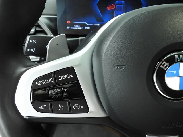 BMW 2 Serie Coupe 230i 2024 Benzine 10