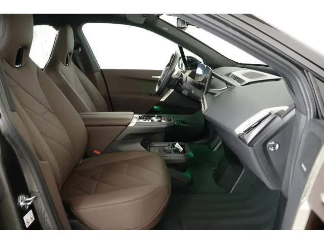 BMW iX xDrive50 Sport SKY 112 kWh 2023 Elektrisch 13