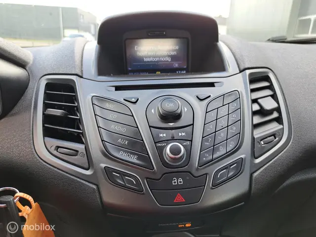 Ford Fiesta 1.0 Ambiente 2015 Benzine 25