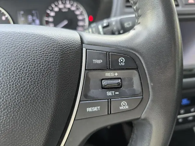 Hyundai i20 1.0 VERKOCHT 2018 Benzine 15