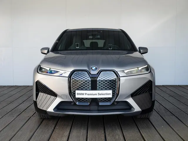 BMW iX xDrive40 2022 Elektrisch 3