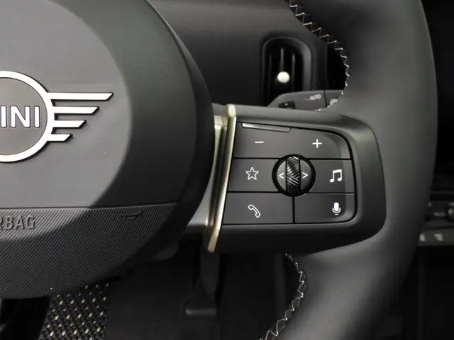 MINI 3-Deurs Cooper C 2024 Benzine 13