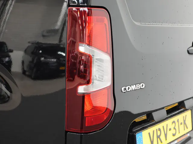 Opel Combo 1.5D 130PK L2H1 Edition Automaat 2022 Diesel 8